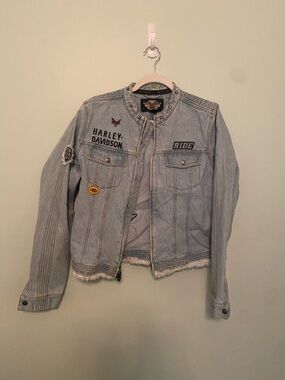 Harley-Davidson Light Blue Denim Jacket with Embroidered Patches